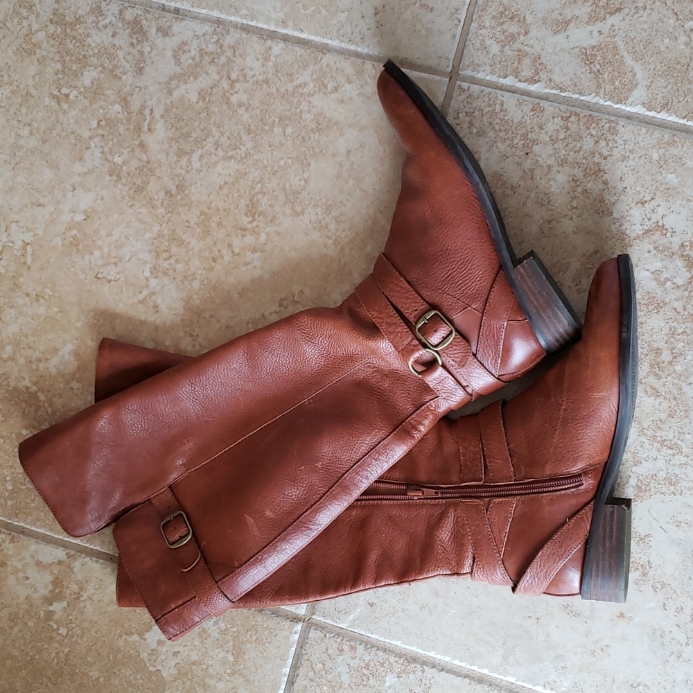 Lucky brand tan long boots 6.5